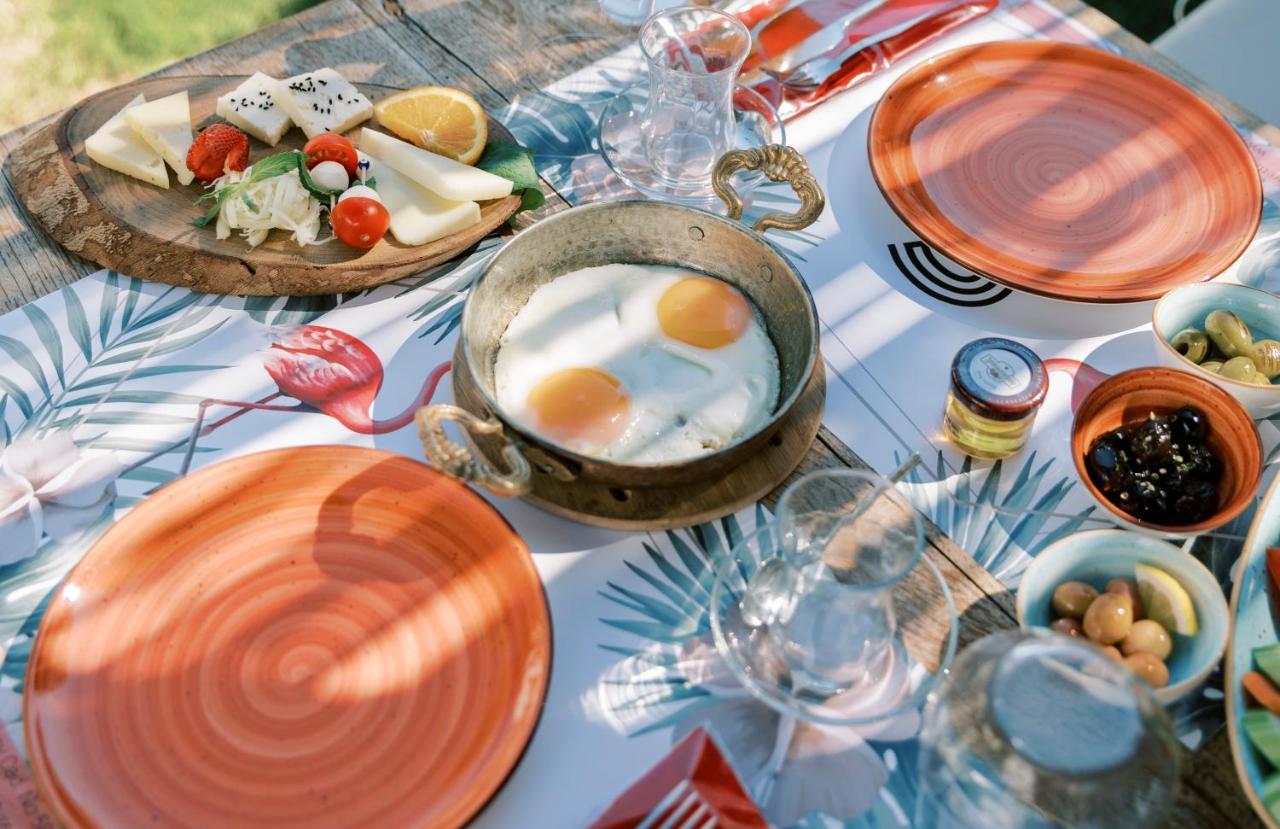 Signature Alacati Hotel Екстериор снимка