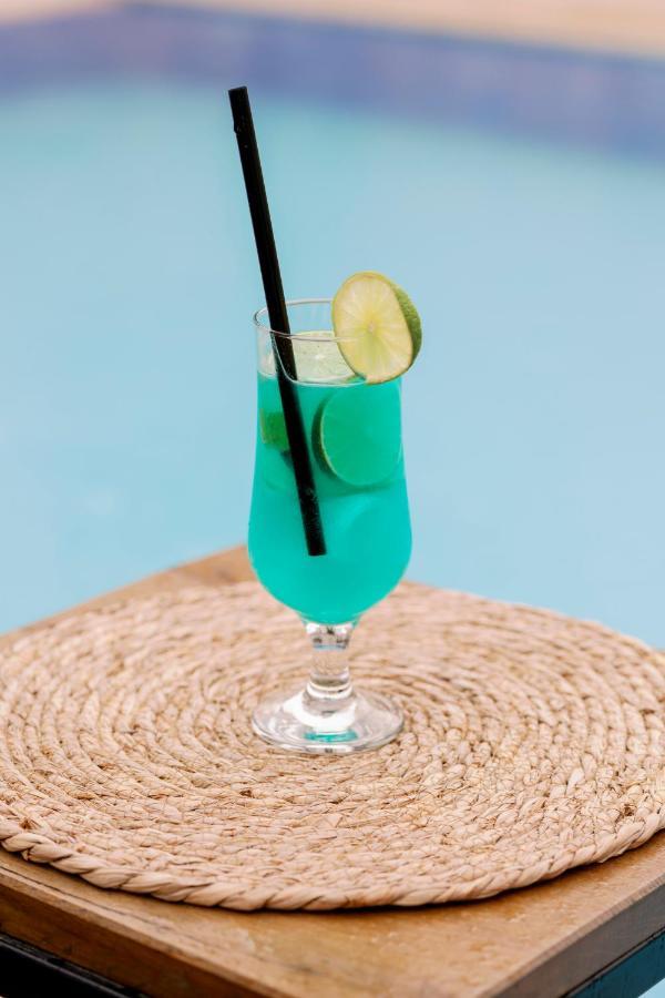 Signature Alacati Hotel Екстериор снимка